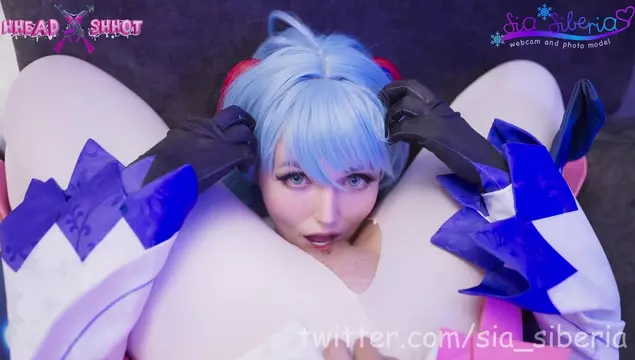 Tình dục lesbian đẹp giữa hai cosplayer Genshin